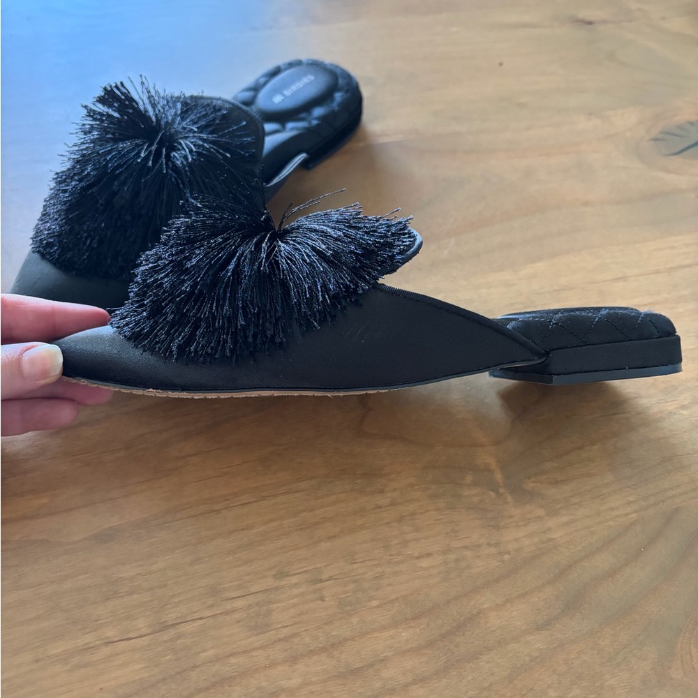 Birdies Dove Satin Mule in Black Satin Pom Women’s Size 8.5 - Picture 4 of 7
